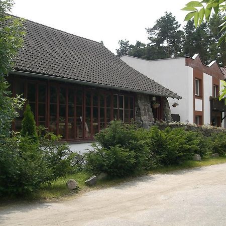 Apartamento Karczma Kuzniak Mlyn Mierzyn  Exterior foto